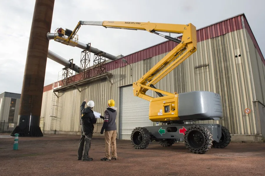 Haulotte HA26 RTJ PRO, plataforma articulada